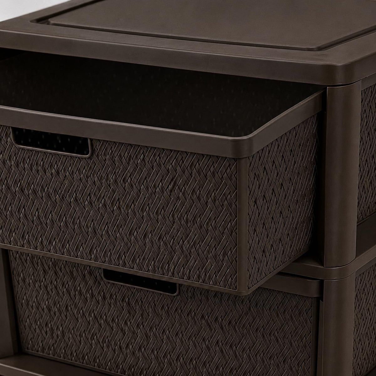 4 Drawer Tower with Removable Bins R304607