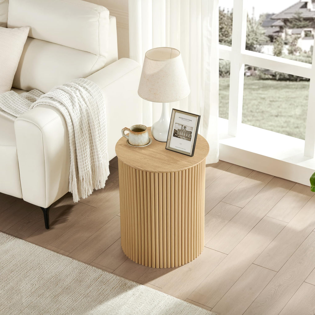 Small Round Wood Side Table Set of 2 M737205