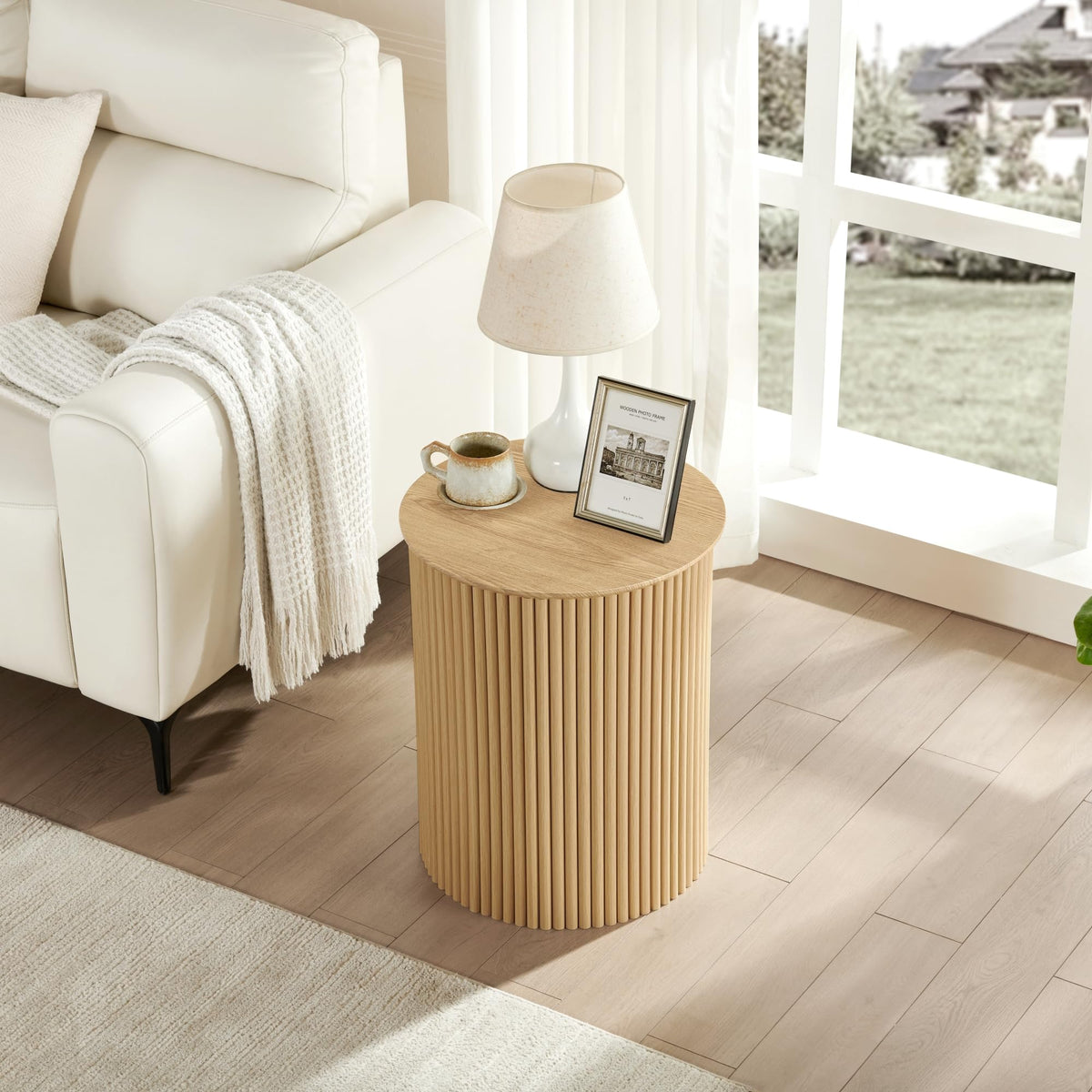 Small Round Wood Side Table Set of 2 M737205